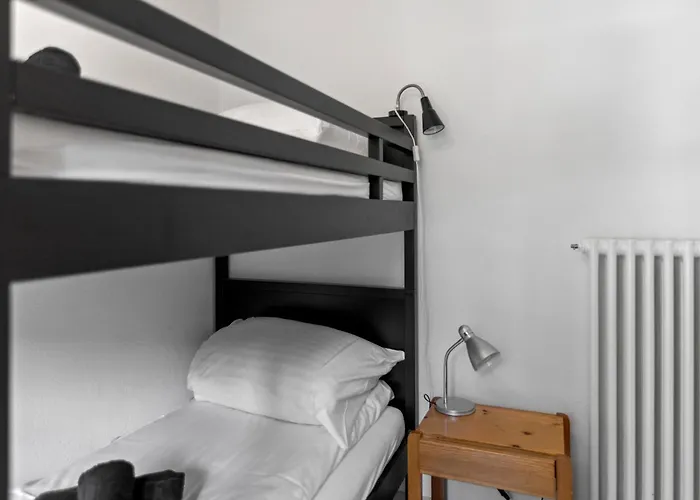 Zermatt, 4 Pers, 3 Lits - Balcon Avec Vue Et Petit Jardin *