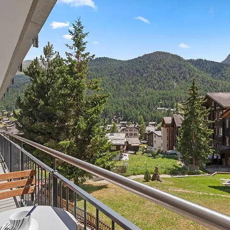 Zermatt, 4 Pers, 3 Lits - Balcon Avec Vue Et Petit Jardin Apartmán *