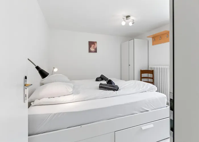 Zermatt, 4 Pers, 3 Lits - Balcon Avec Vue Et Petit Jardin * زيرمات